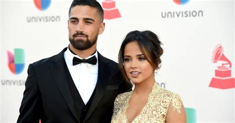 becky g cheated on proof|Becky Gs Fiancé Sebastian Lletget Apologizes After Cheating。